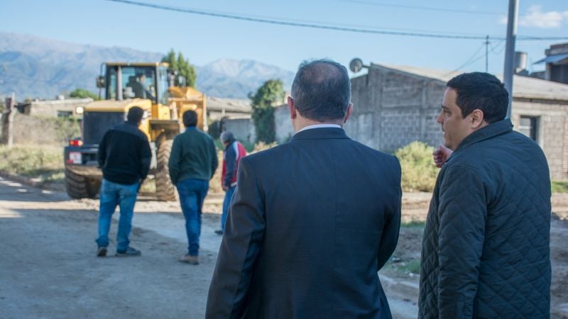 Avanzan las obras de urbanización del Bº Juan Domingo Perón