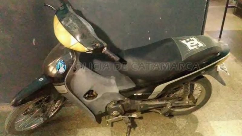 Un aprehendido y dos demorados por el robo de una moto