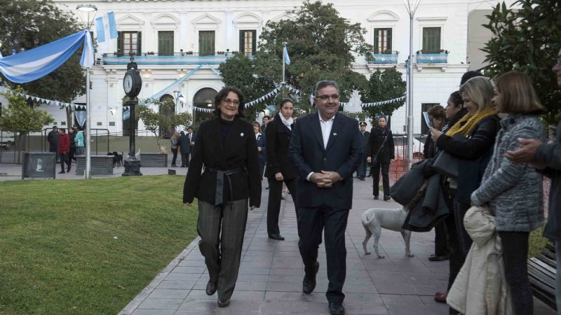 “La Patria se construye entre todos”