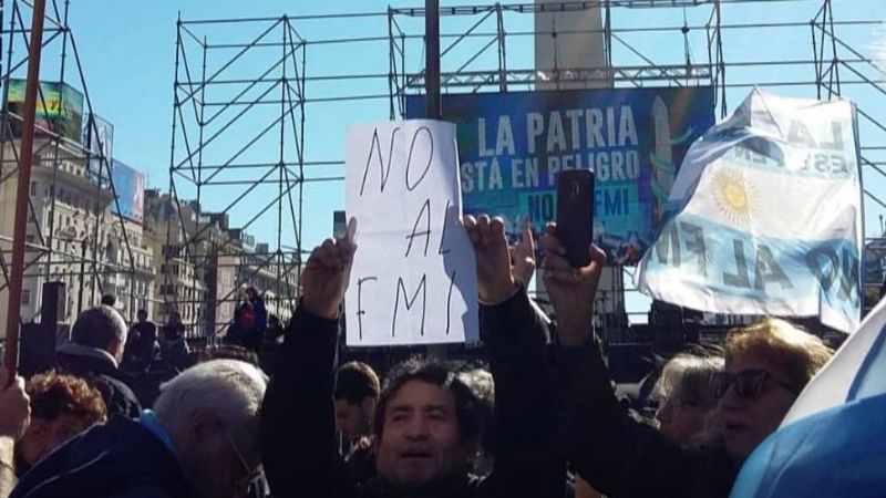 Contra el FMI: "El colonialismo neoliberal sólo ofrece miseria”
