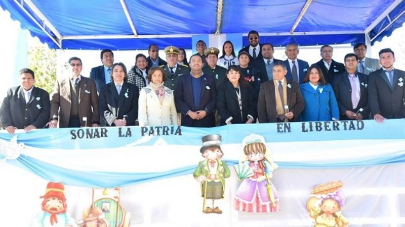 Sánchez presidió los festejos por el 25 de Mayo en Fuerte Quemado