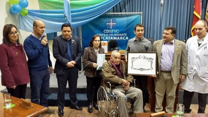 Merecido reconocimiento a un médico de toda la vida
