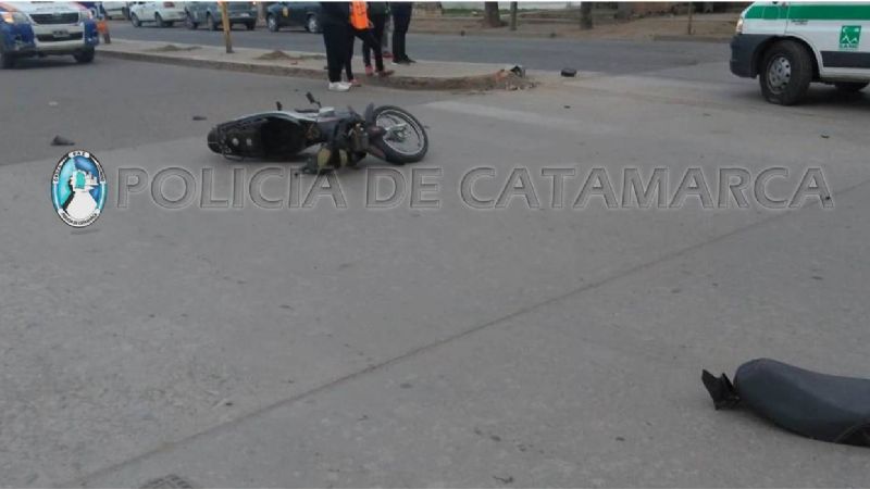 Mujer embarazada protagonizó un accidente en moto