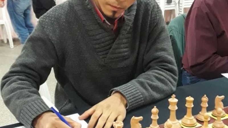 Alejo Toledo ganó el torneo de ajedrez “Viva la Patria”