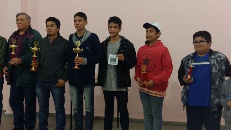 Alejo Toledo ganó el torneo de ajedrez “Viva la Patria”