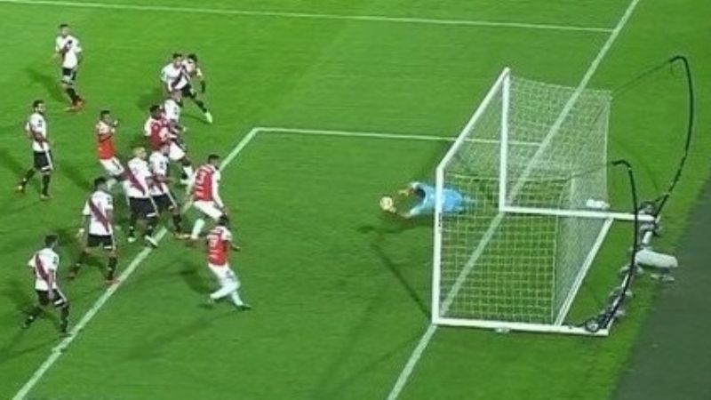 River venció 1-0 a Santa Fe y también está en 8vos.