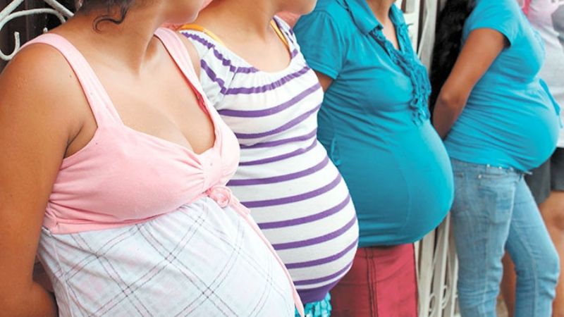 Una provincia casi quintuplica la media nacional de "niñas madres"