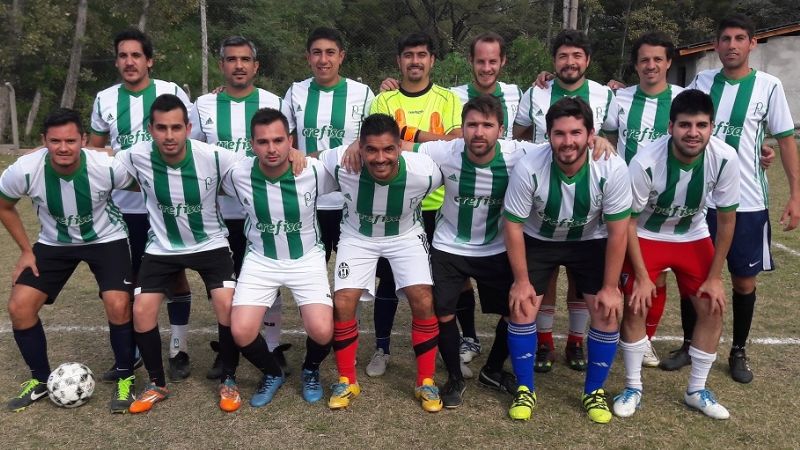 Los Médicos “metieron” el primer título en la Única