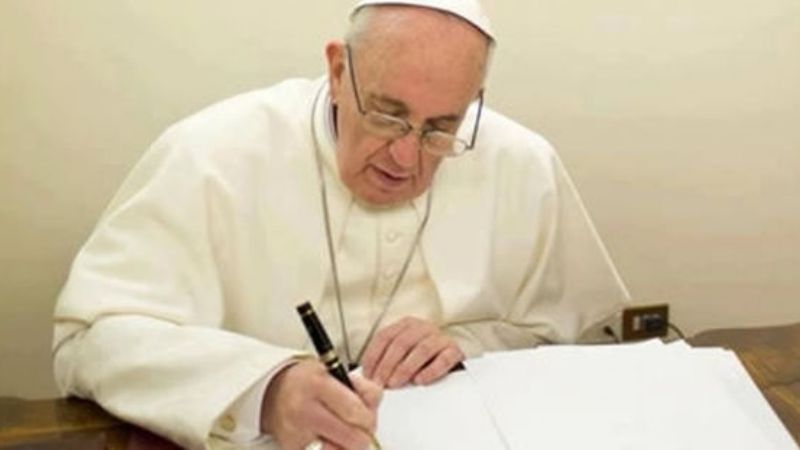Urbanc entregó las cartas del Papa Francisco para los privados de la libertad