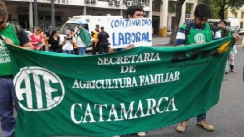 Rechazo de la Facultad de Agrarias a los despidos en Agricultura Familiar