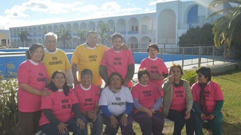 Abuelos sanjoseños disfrutan en el CIIC