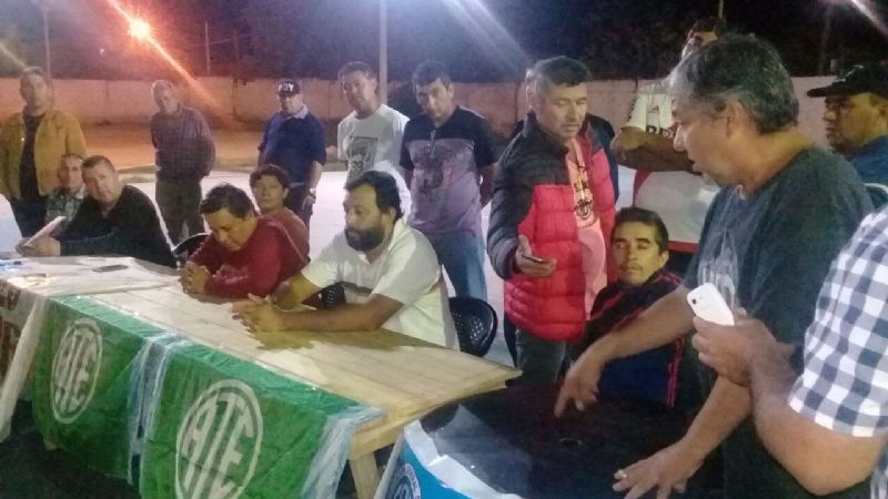 Gremios rechazaron oferta de Herrera y piden $2200 de aumento