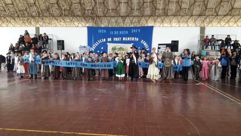 Alumnos de La Fray rindieron su homenaje a Fray Mamerto Esquiú