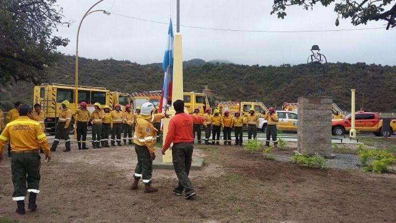 Organismos gubernamentales de La Rioja visitaron Catamarca