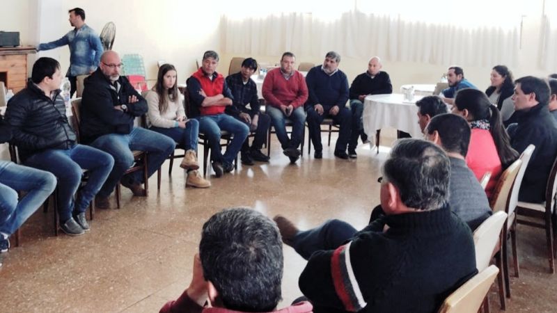 Autoridades mineras se reunieron con proveedores de Tinogasta y Fiambalá