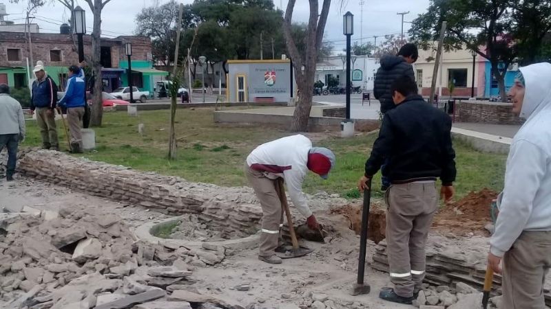 Iniciaron obra de remodelación en Plaza 25 de Mayo de Recreo