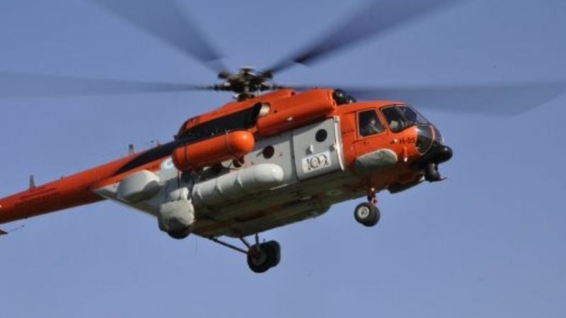 El audio entre el piloto del helicóptero y la torre de control