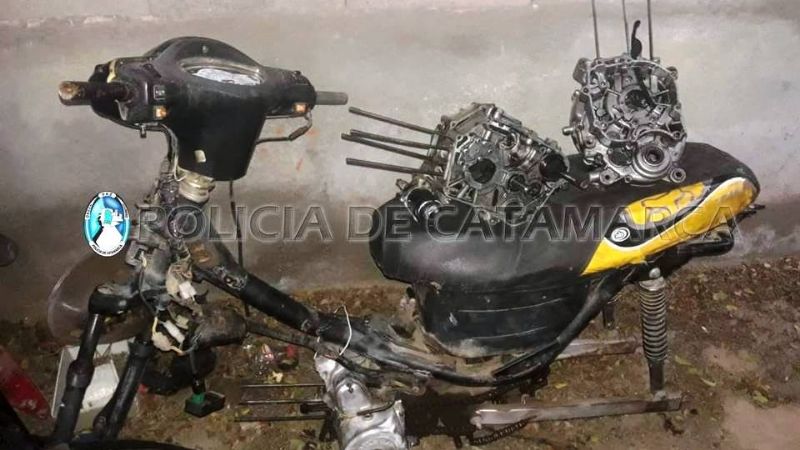 Secuestran motopartes y tres motocicletas