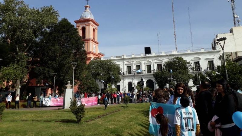 Abrazo simbólico y misas por la vida en todos los templos de Catamarca