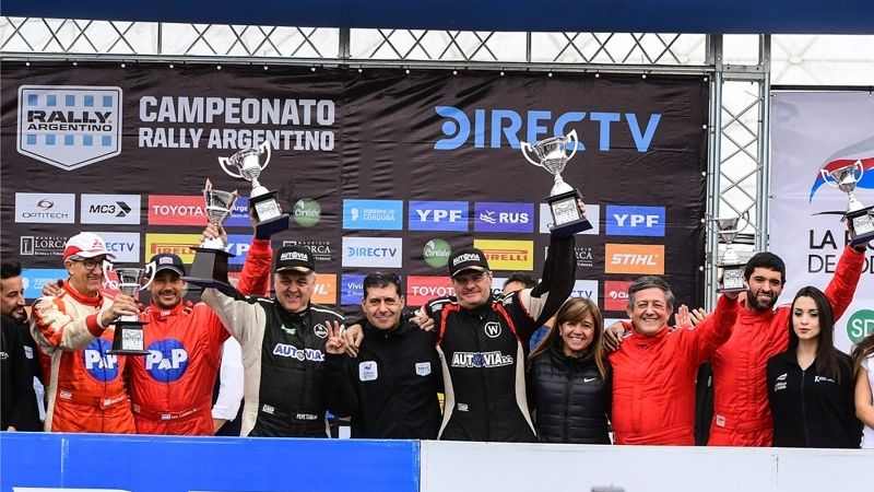 Walter 1ro. en la Sénior; Augusto 6to. en la Maxi Rally