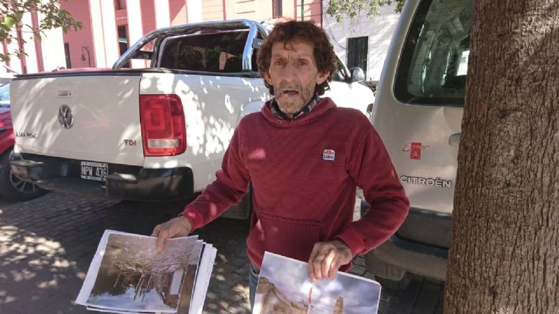 Se encadenó pidiendo justicia porque le derribaron su casa