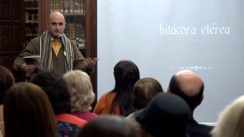 Mauro Arch Quiroga presentó su poemario “Bitácora Etérea”