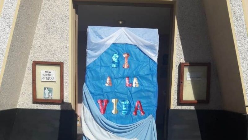 Se intensifica la oración por las dos vidas en los templos