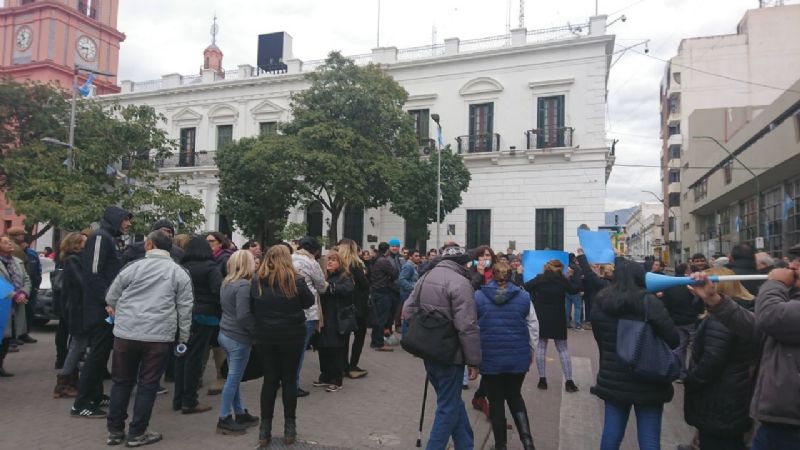 Masiva protesta de judiciales por un aumento salarial