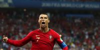 GRANDIOSA actuación de Cristiano Ronaldo, que anotó los tres goles de su Selección.