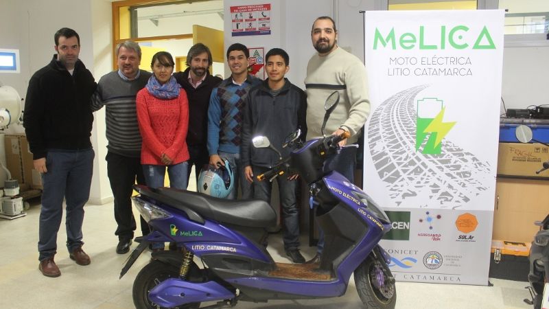 Científicos de la UNCA crearon una batería de litio para motos