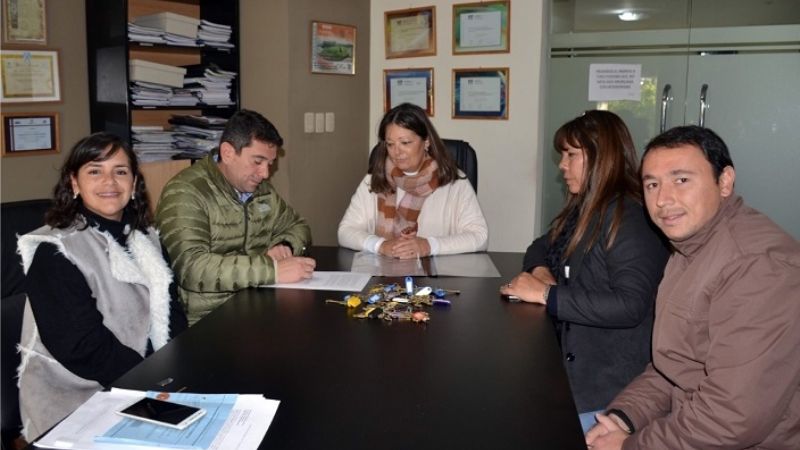 Entregan las llaves de la Hostería de Pirquitas al Municipio de Fray M. Esquiú