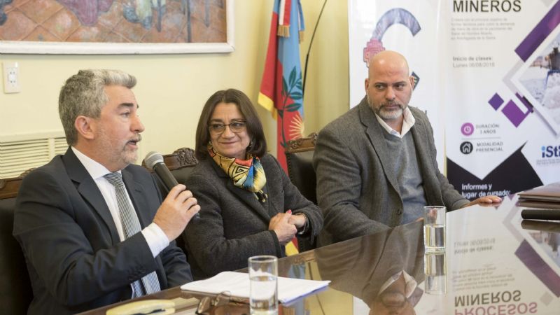 Abrirán la carrera en Procesos Mineros