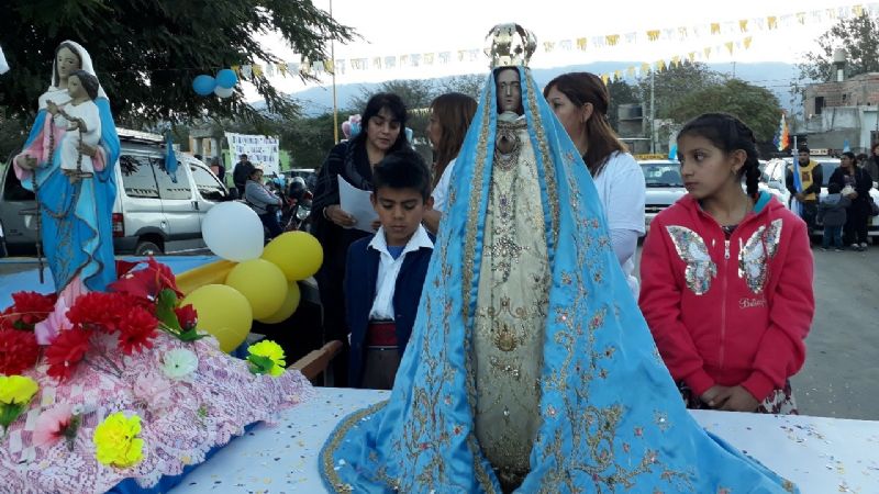 La Virgen del Valle visita los barrios del sector sur de Capital