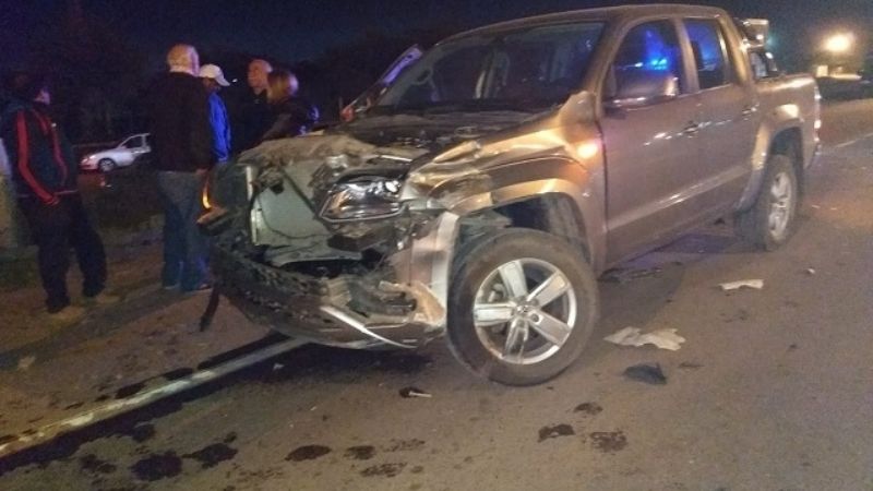 Ruta 157: violento choque entre un Camión y una Camioneta