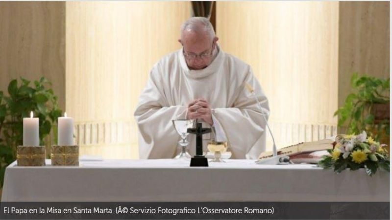 “Todas las dictaduras comenzaron adulterando la comunicación”