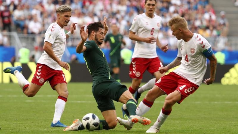 Empate en vibrante duelo entre Dinamarca y Australia