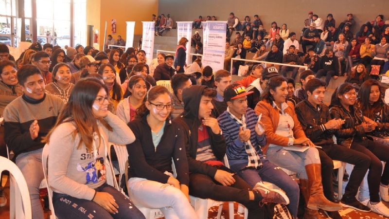 Emoción y talento en la UNCA+Cerca de Santa María