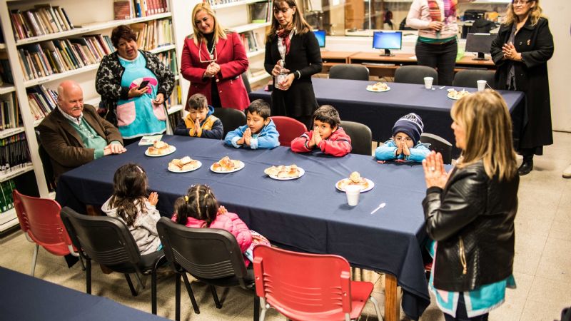 Alumnos de Valle Viejo visitaron la Cámara de Senadores