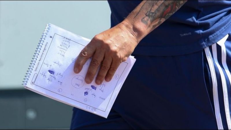 ¿“Borrador” de Sampaoli con el equipo para el martes?