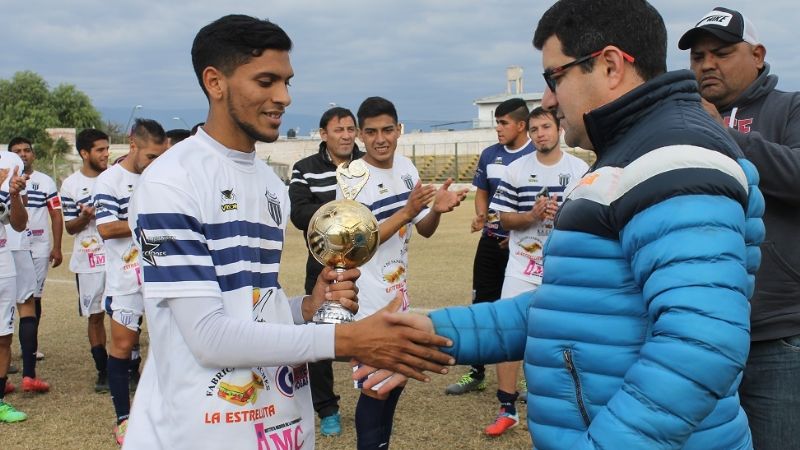 Defensores (A) y Sarmiento (B), los 3ros.  de la Superliga