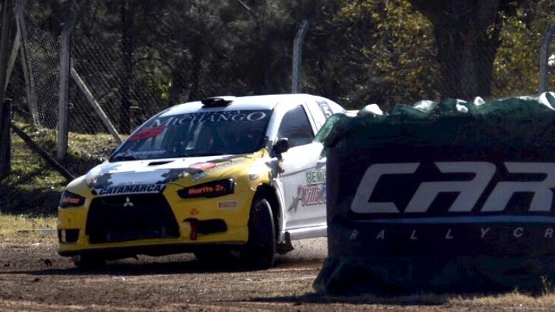 Sampayo debió abandonar por choque de otro piloto