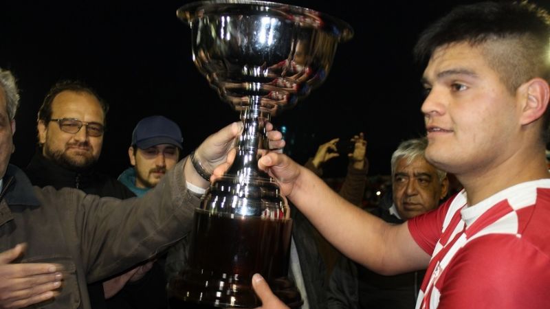 Coronel Daza y Salta Central, campeones de la Superliga