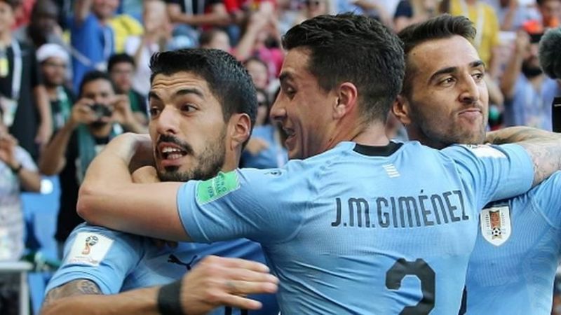 Rusia-Uruguay pujan por el “1” del Grupo A del Mundial