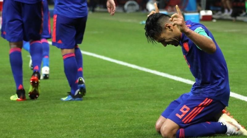 Colombia goleó 3-0 a Polonia y sigue en carrera