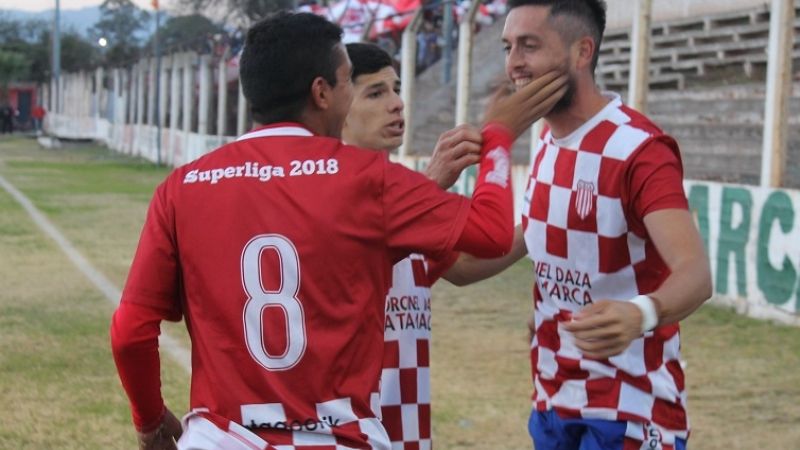 Coronel Daza y Salta Central, campeones de la Superliga