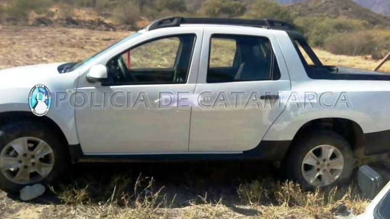 Secuestran ocho vehículos en puestos camineros