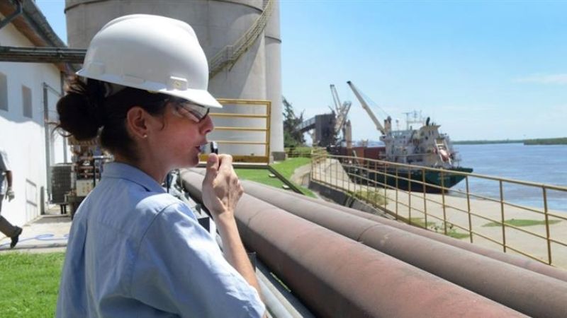 Malo: la economía cayó 2,8% en mayo, según Ferreres