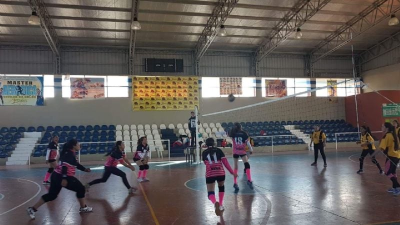 Se completo la 16 fecha de la Liga Regional de Vóley en Belén