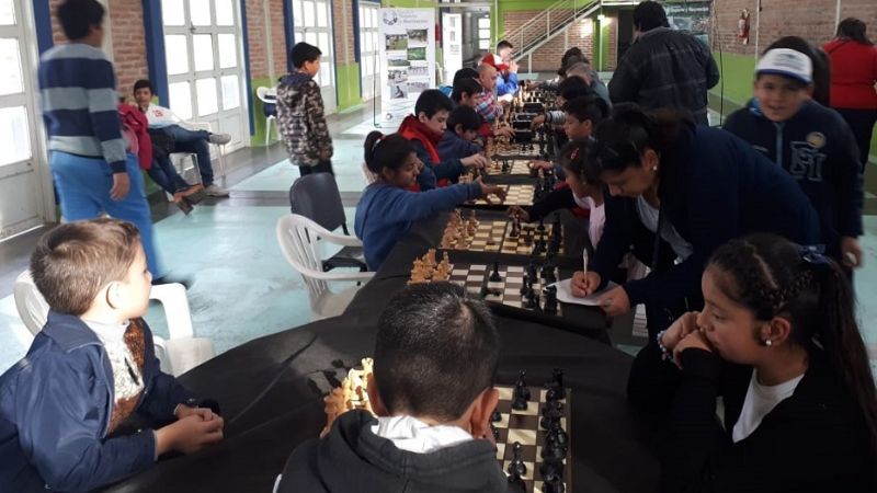 Capital ya tiene representantes de Ajedrez a los Evita