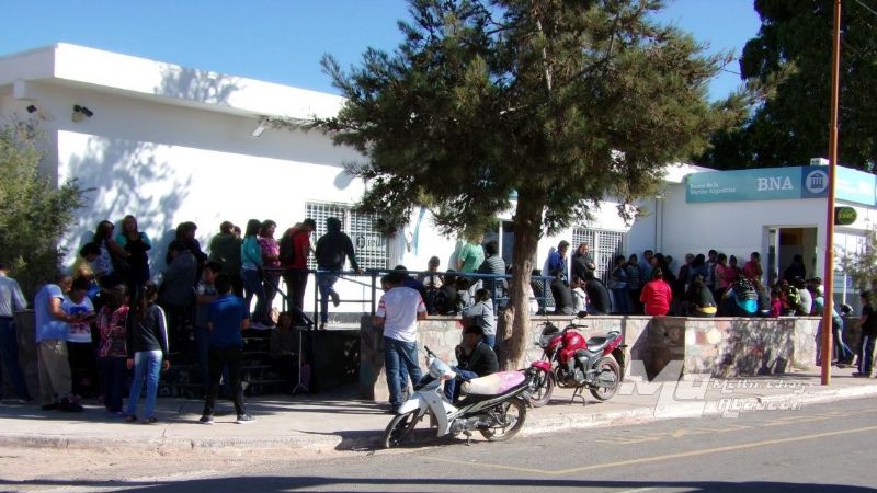 Por reclamos, aumentan el límite de extracciones por cajeros